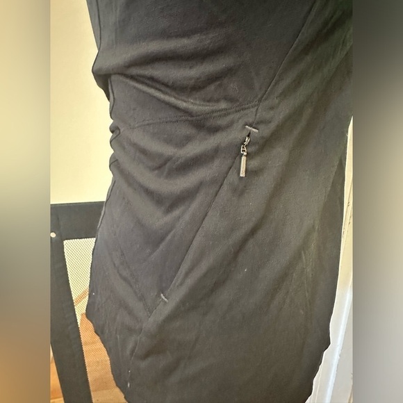 Arc'teryx Cowl Neck Mid Sleeve Women's Top Black - Picture 4 of 6